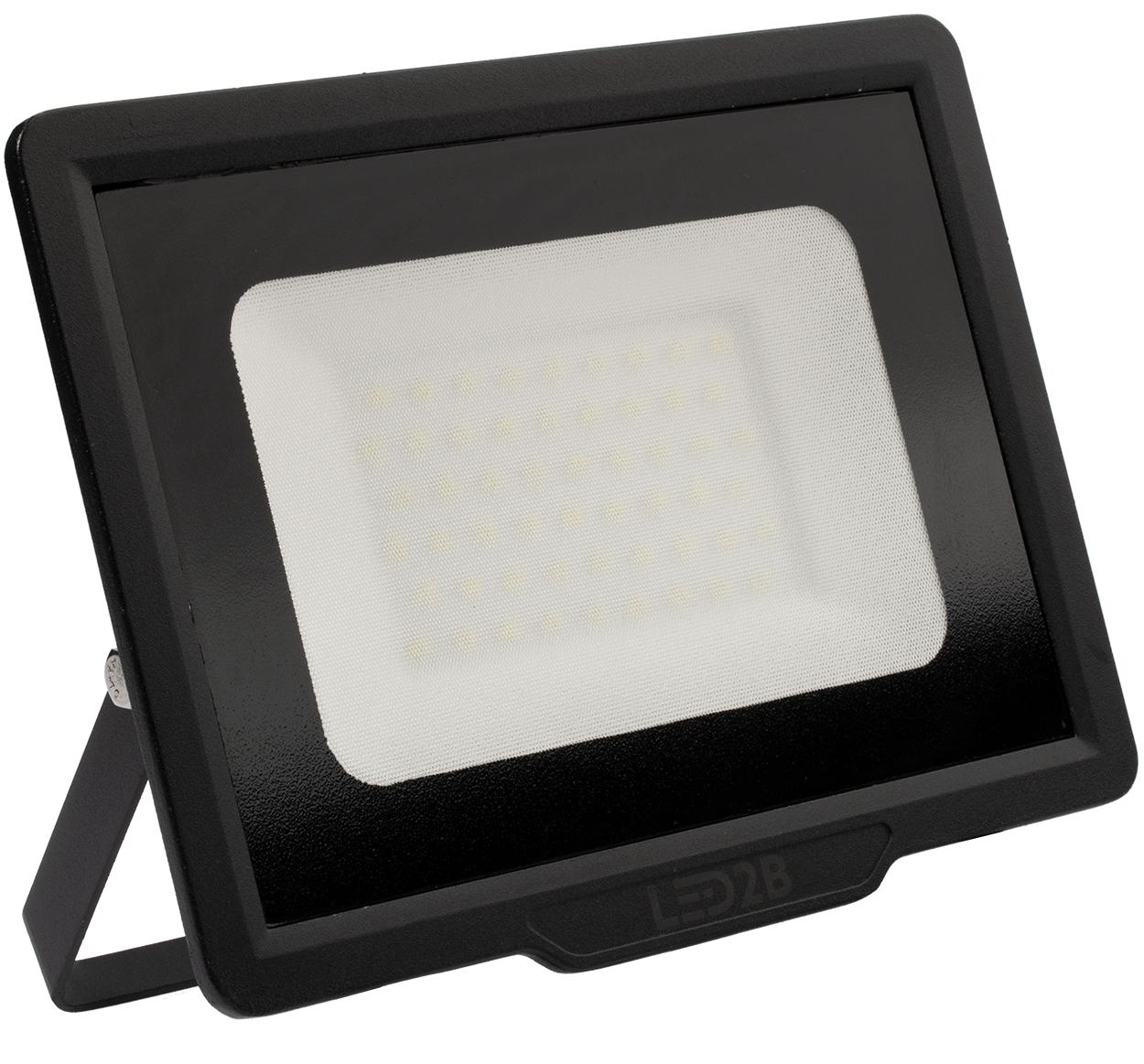 LED REFLEKTOR 50W 4000LM 3000K IP65 LED2B KOBI MH