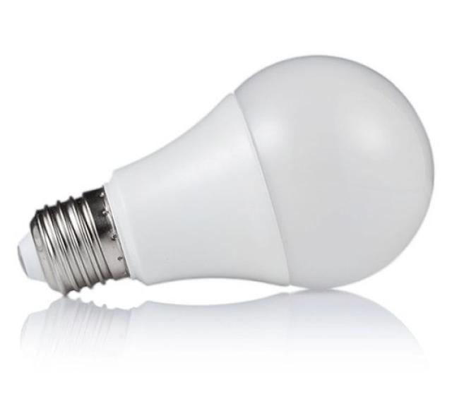 LED žiarovka 9W E27 