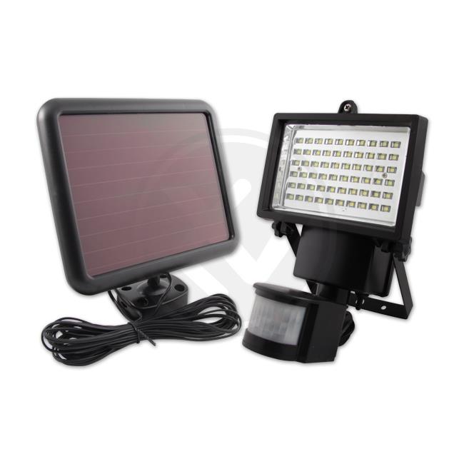 Solárny LED reflektor IP65 15W 60LED PIR.